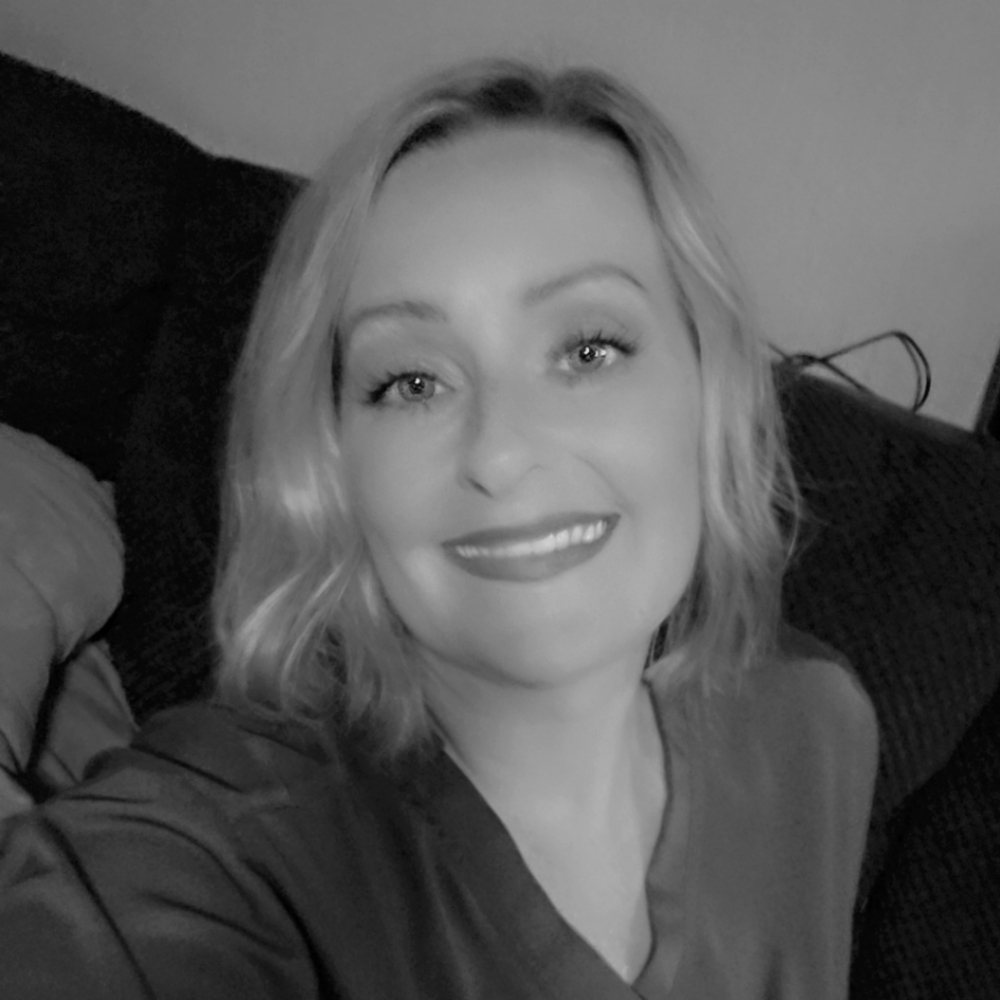 Meet your Posher, Miriam